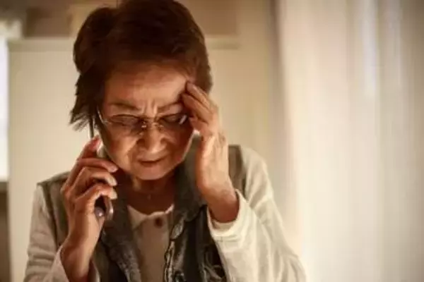 「生活費が足りない」年金暮らしの78歳母→52歳娘、子どもの教育費で仕送りの余裕なし…どうしたら？　負担軽減制度と相談先【社会福祉士が解説】