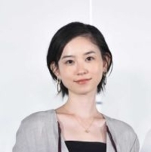 「じゃあ、あんたが作ってみろよ」で注目の26歳女優、野生感満載の最新ショットに反響　「まさにビースト」「滅茶苦茶かわいい」