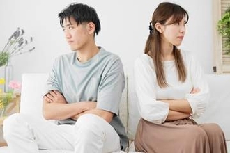 仲が悪い夫婦の長期連休　男性3割、女性の半数が「過ごし方に困る」　けんかを避けるため接点減の可能性も