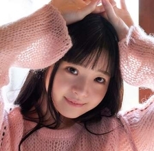 初々しいハニカミ笑顔　みずみずしい肌　井上もも、待望の初ヌード写真集はすべてが最高級ショット