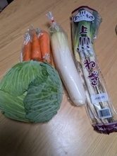 女子高生の勉強合宿「つまらないものですが…」友人がリュックから取り出した“手土産”に爆笑「仕事出来る子」「絶対生活力あるわ」