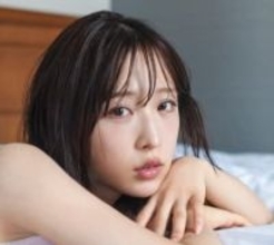 ぷるぷる唇のAKB24歳美女　大分ロケ＆温泉ショットで“彼女感”表現　1stフォト＆スタイルブック