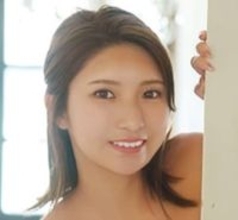 Gカップグラドルと添い寝？三田悠貴さん等身大抱き枕カバー発売　柔らかもっちり肌触り「男の人からしたら極楽天国です」