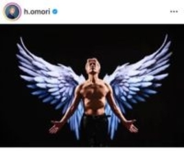 「見たことある人いますか？」父親の作品、今どこに？　人気ミュージシャン、SNSで情報求める　「写真の日付が90年…もう無いかも」