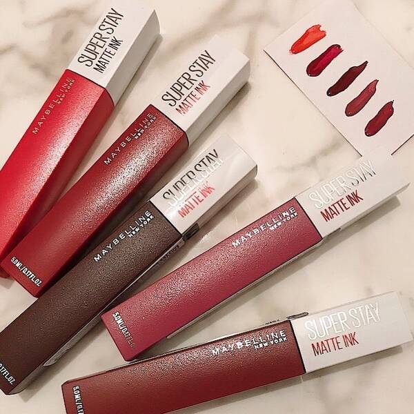 海外で大人気のメイベリンのマットリップが日本に上陸 高発色で色モチ抜群 19年10月29日 エキサイトニュース