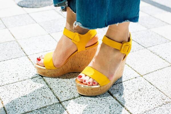 サンダルも中敷きで快適に 自分でできる中敷きdiy法 19年5月17日 エキサイトニュース