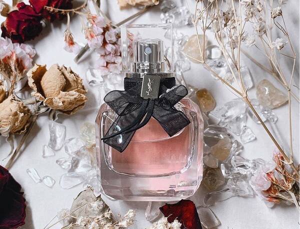 イヴ サンローランの香水がおしゃれかわいい 口コミ人気3商品 19年11月12日 エキサイトニュース