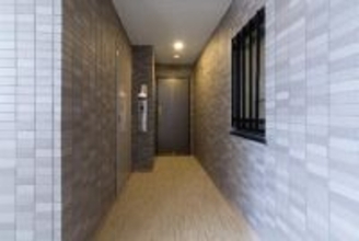 アルコーブとは？マンションに設置するメリットや玄関ポーチとの違いも解説