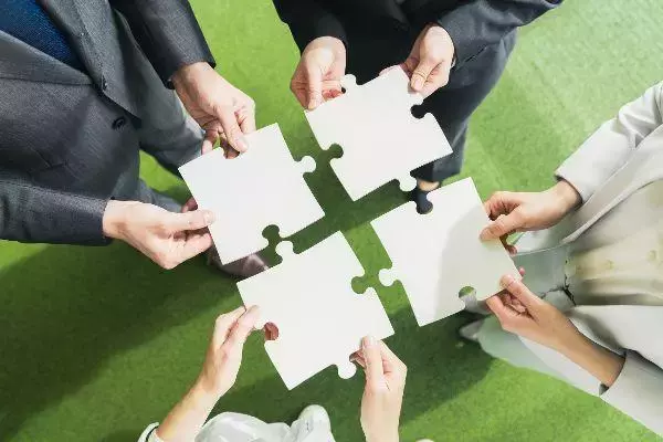 不動産投資クラウドファンディングとは？仕組みやデメリットを解説