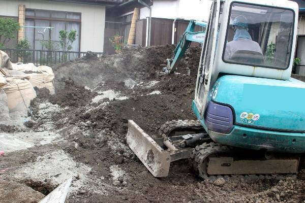 整地とは？費用やリスク、造成・敷均し（しきならし）との違いを解説