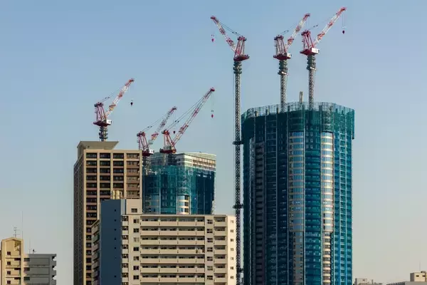 【2026年建設】「1兆円超」の新勢力誕生、人手不足・資材高騰で再編継続も