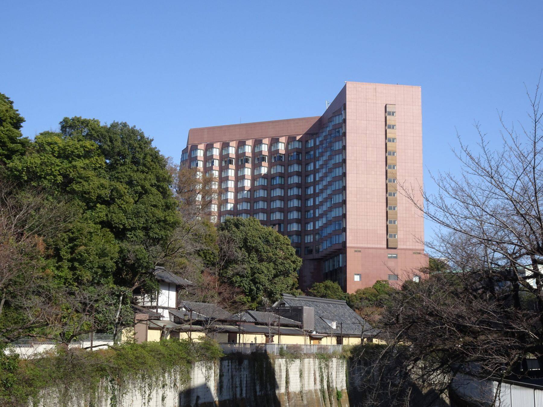 【2月資本提携サマリー】「椿山荘」の藤田観光で筆頭株主が国内ファンドに交代、ブックオフは伊藤忠と提携