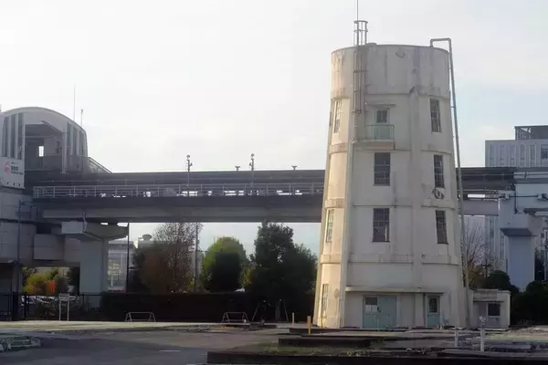 【立飛の給水塔】幾多のM＆Aを見てきた“バベルの塔”｜産業遺産のＭ＆Ａ