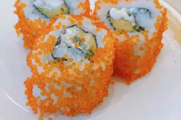 総合商社の「双日」米国社からの事業譲受で、すしのテイクアウト事業に参入