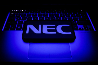 【M＆A﻿リブート】NEC 国内市場ほぼ独占のパソコンメーカーが挑んだ「脱ハード」への道