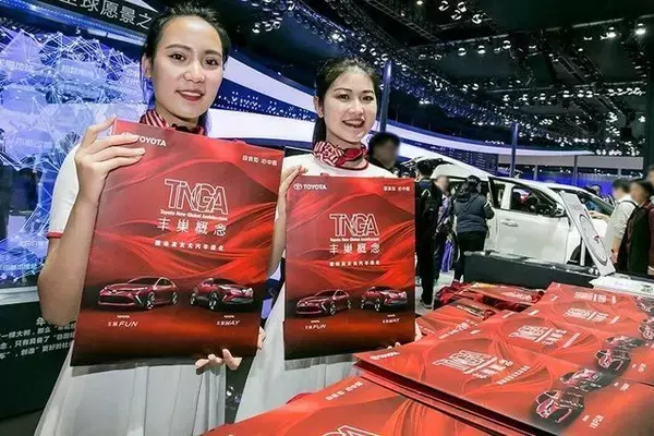 減速する中国市場で勢い増すトヨタ、海外の報道は