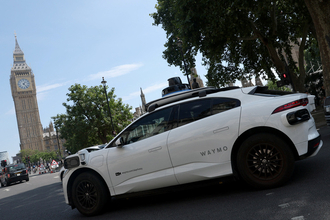 国の最新自動運転ロードマップ、ロボタクシーにどのような影響を与えるか？