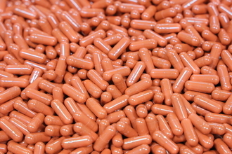 新型コロナの「飲み薬」誰でもすぐに処方　薬代は9万4000円