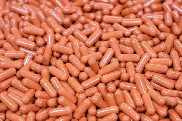 新型コロナの「飲み薬」誰でもすぐに処方　薬代は9万4000円