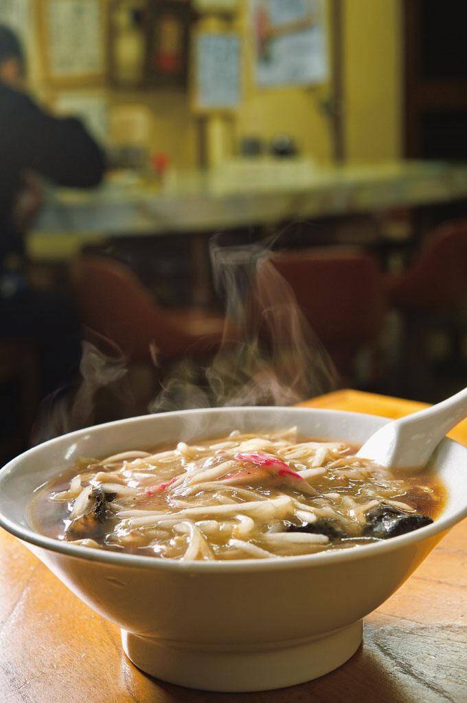 浅草で有名な老舗ラーメン店！昭和レトロなラーメンに癒されること間違いなし♪