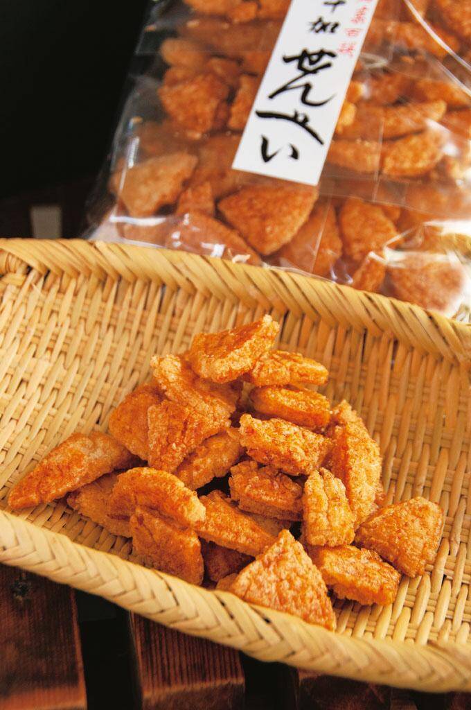 草加市にある池澤商店は草加煎餅の美味しいお店☆手揚げせんはワインとも相性抜群!