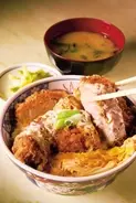有楽町にある「ここのカツ丼は生涯最高！」と惚れ込むファンが後を絶たない名店♪