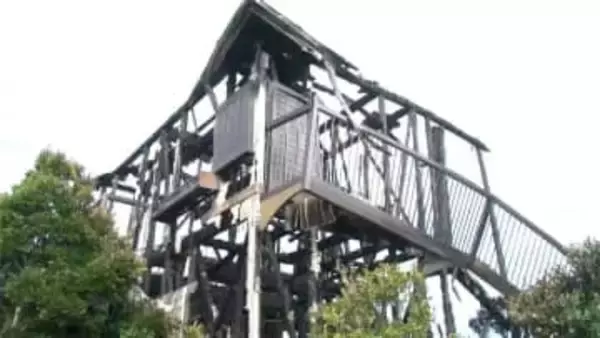 焼け跡から遺体　一人暮らしの男性(72)と連絡取れず　鹿児島県和泊町で住宅と車2台全焼する火災