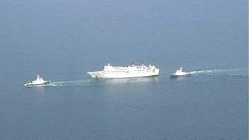 フェリー屋久島2がトラブル　乗客40人乗せ鹿児島湾で漂流　鹿児島港にえい航