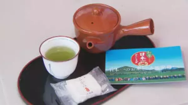 日本一かごしま茶を楽しむ百円茶屋に、青春漫画も公開　鹿児島中央駅前で「お茶一杯の日」イベント開催