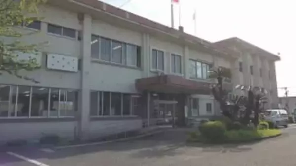 「風呂場から火　早く来て」日置市で住宅２棟が延焼　現在も消火活動中　鹿児島