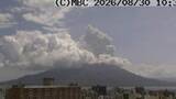 「桜島で噴火 噴煙2000ｍ 灰は鹿児島市吉野方向へ【きょう・あすの降灰予報】鹿児島」の画像1
