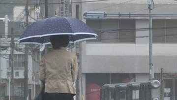 奄美地方　あすにかけ激しい突風や強い雨に注意