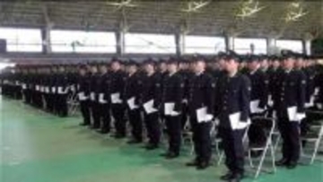 陸上自衛隊・国分駐屯地に新人隊員２３７人　３か月戦闘訓練の基礎など学び全国へ