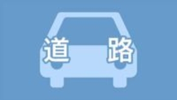 垂水市牛根麓の国道220号通行止め　トラックと軽乗用車が衝突、2人けが　鹿児島
