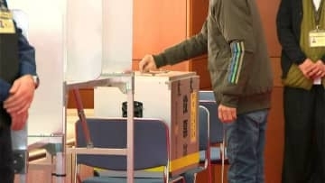 衆議院選挙　期日前投票スタート　会場変更も　鹿児島