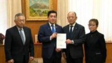 「燃料の安定供給を」中東情勢の緊迫化で経営状況悪化…鹿児島県トラック協会が知事へ要望