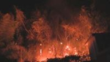 JR霧島神宮駅近くの住宅で火事　現在も消火活動が続く　鹿児島・霧島市