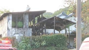 倉庫１棟が全焼　隣接する住宅も一部が焼ける　鹿児島・出水市