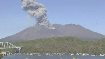 桜島で噴火 噴煙1600ｍ【きょう・あすの降灰予報】鹿児島