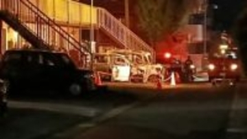 「軽乗用車が燃えている」駐車場の車2台焼ける　鹿児島市桜ヶ丘5丁目