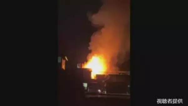 「ストーブが燃えている」住宅1棟が全焼　1人の遺体、2人搬送　鹿児島市