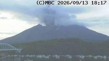 桜島再び噴火　噴煙の高さ２０００ｍ