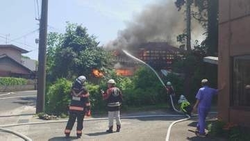 住宅が全焼　焼け跡から１人が遺体で見つかる　鹿児島・鹿屋