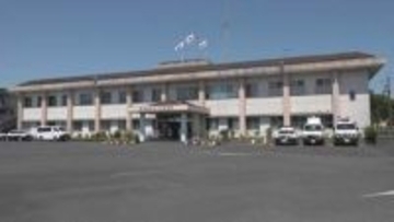 住宅と納屋が全焼　鹿児島・大崎町