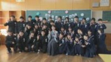 【担任で良かった】涙もろくて生徒思い“新人先生”の卒業式　鹿児島・高山中学校