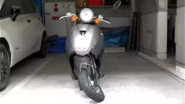 交差点で原付バイクとごみ収集車が衝突　原付バイクの運転手が意識不明の重体　鹿児島市堀江町