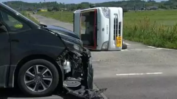 乗用車と軽トラックの衝突事故　女性1人搬送　鹿児島・肝付町