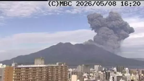 桜島で爆発　噴煙3500ｍ　噴石５合目まで飛散【8日の降灰情報】鹿児島・宮崎