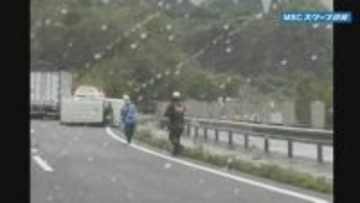 南九州道の市来IC－串木野IC間で乗用車横転　鹿児島