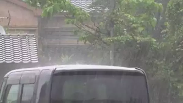 昼過ぎにかけ大雨のおそれ　種子島・屋久島地方と奄美地方　屋久島町で1時間に30ミリの激しい雨　鹿児島